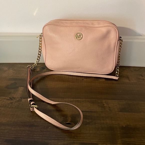 Michael Kors light pink Crossbody - Picture 1 of 5